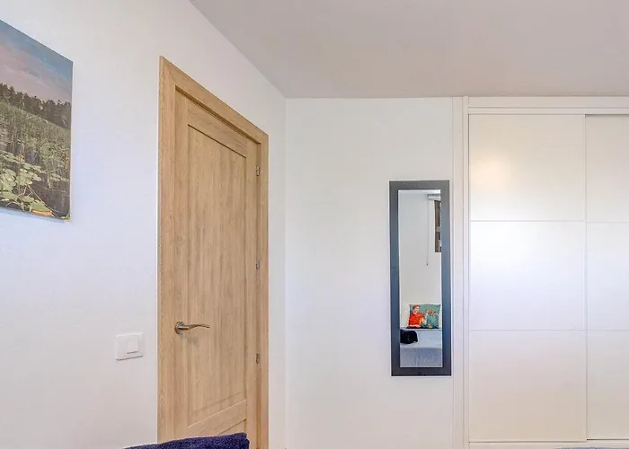 شقة Stylish Flat And Pool With 3 Rooms, Sleeps 6, Cristianos